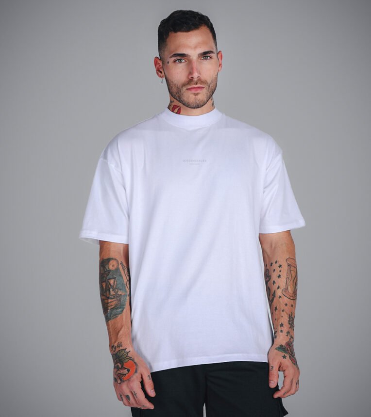 Polera Oversize Minimalista Blanca Esencial U Esenciales